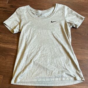 Women’s Nike running shirt